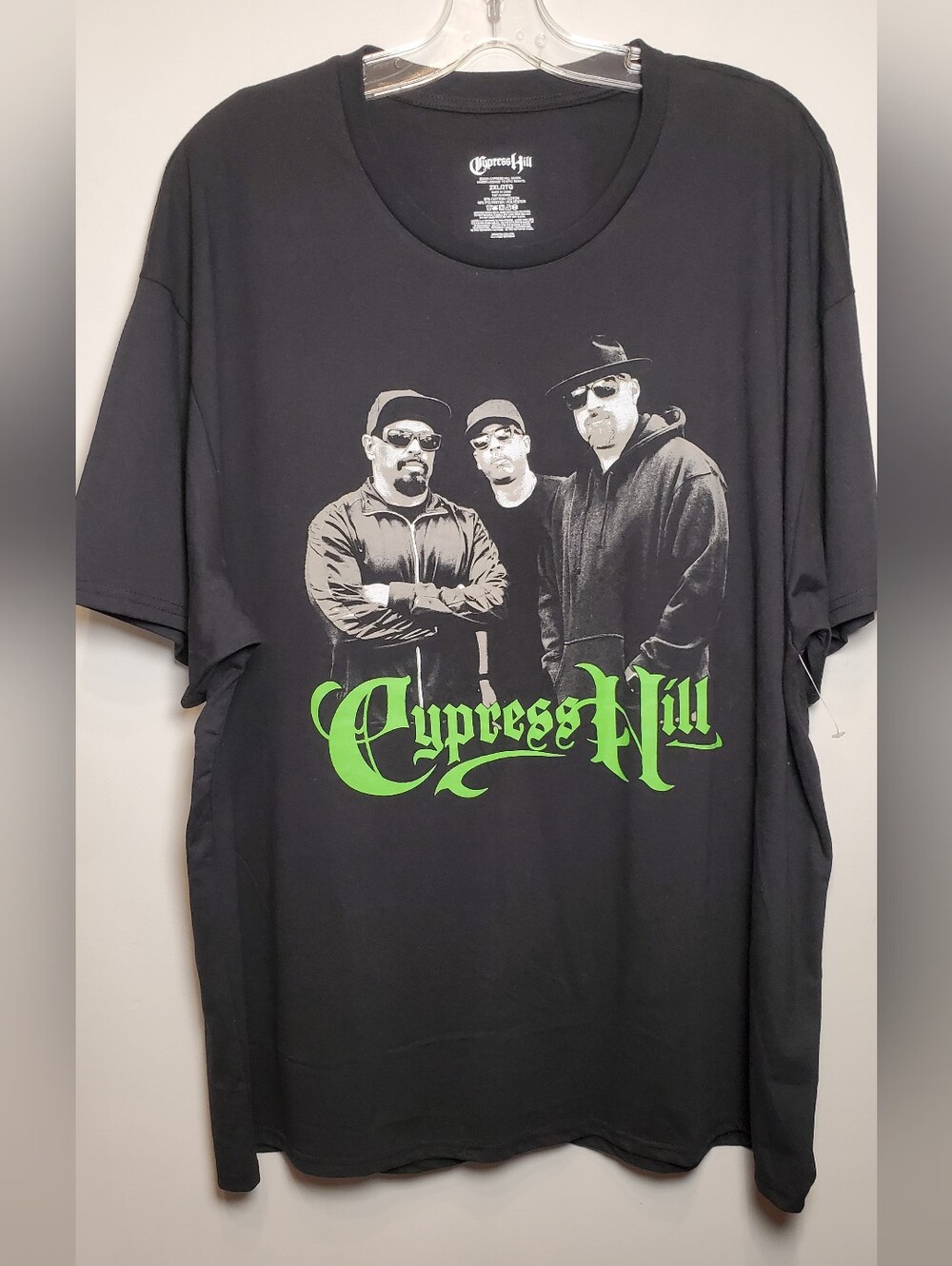 409. NWOT - Cypress Hill  Graphic Band T-Shirt